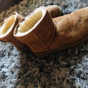 Uggs size 7